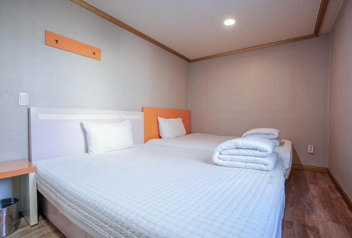 K Motel Daeyeon Busan Exterior photo